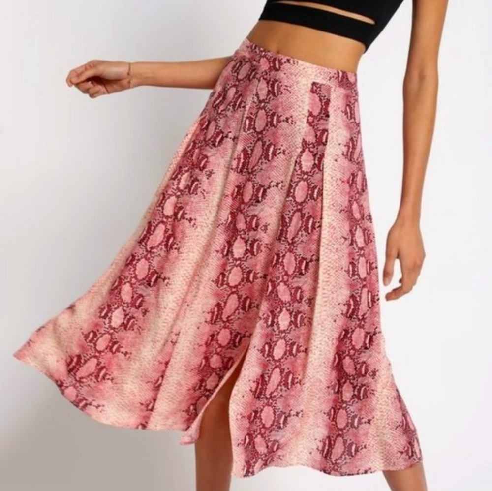 Sans Souci Pink Python Midi Skirt Size Small